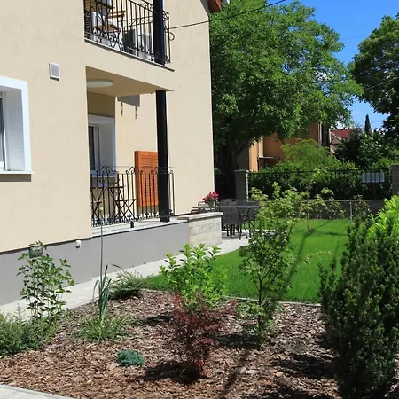 Paskal-lux With Free Parking And Ac * Budapest