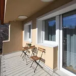 Apartment Paskal-lux With Free Parking And Ac *