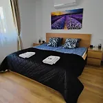Paskal-lux With Free Parking And Ac Apartment