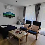 Paskal-lux With Free Parking And Ac * Budapest