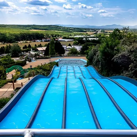Paskal-lux With Free Parking And Ac דירה