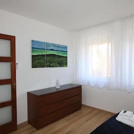 Apartament Paskal-lux With Free Parking And Ac