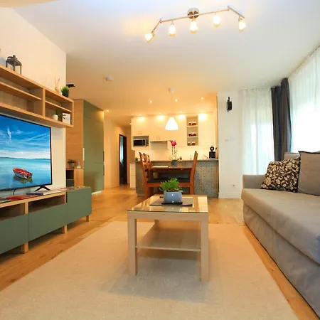 Apartament Paskal-lux With Free Parking And Ac *