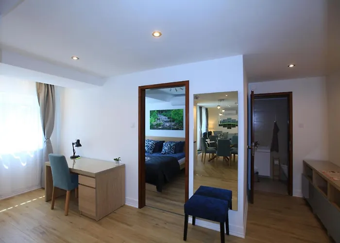Apartament Paskal-lux With Free Parking And Ac Budapesta