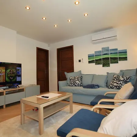 Paskal-lux With Free Parking And Ac 부다페스트